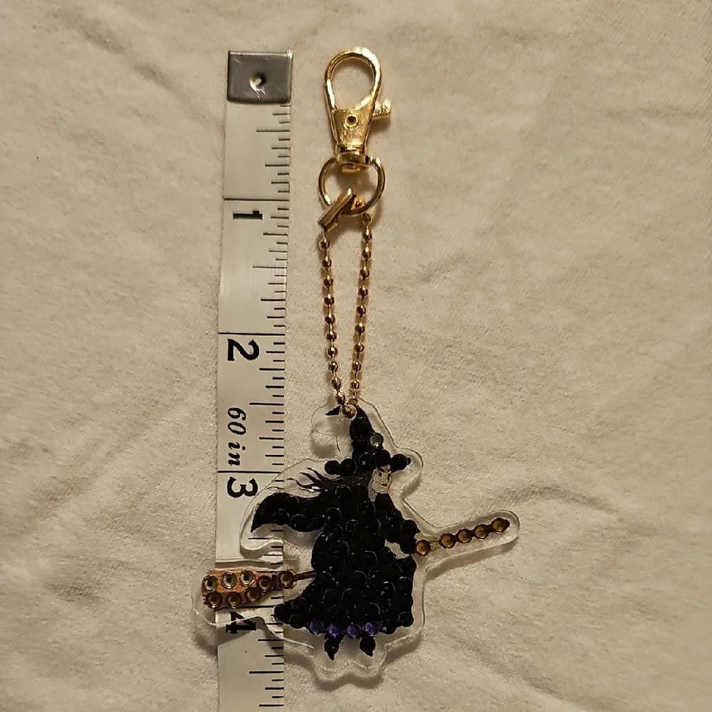 Black and Gold Rhinestone Witch Keychain - Picture 2 of 3